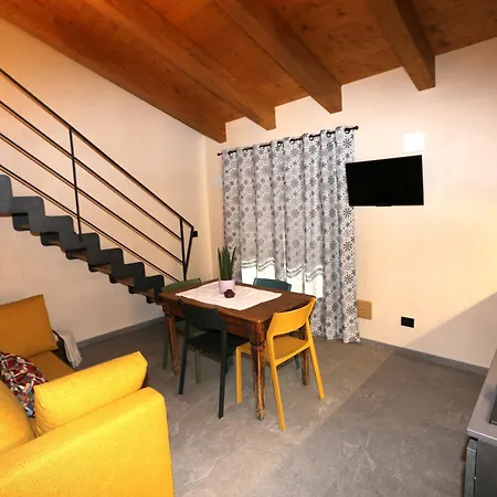 L'abri En * 奥斯塔