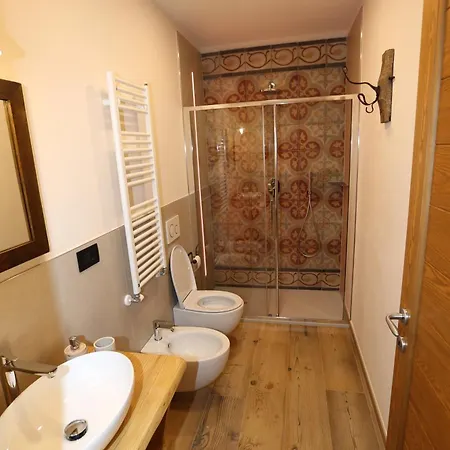 Apartment L'abri En - Parcheggio Privato A 100 Mt Ed Accesso Con Auto Nell'area Pedonale *