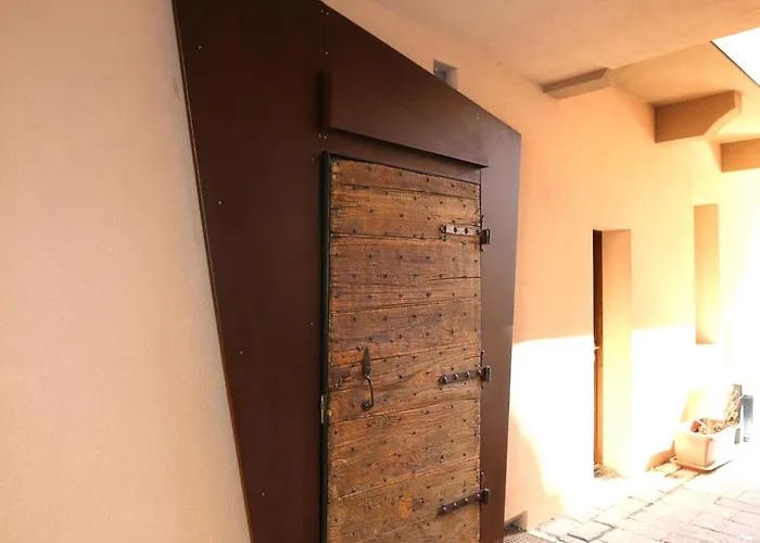 アパート L'abri En アオスタ